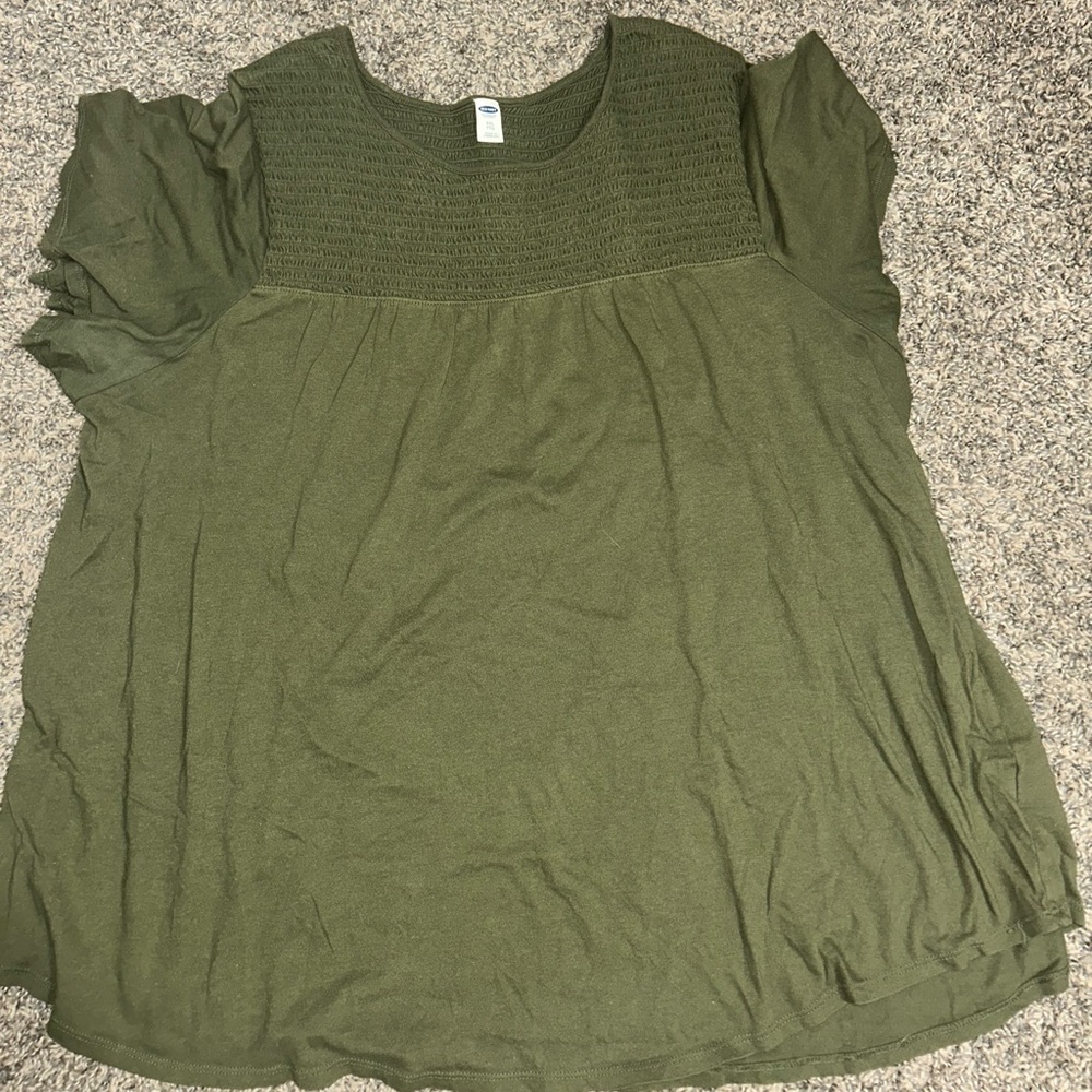 Green Old Navy top in a size XXL